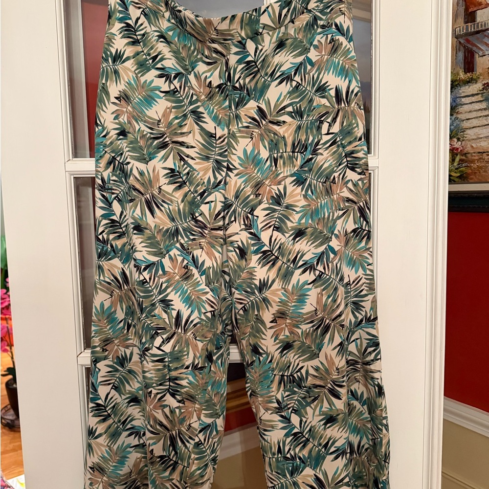 Tropical Leaf Print Women's Pants